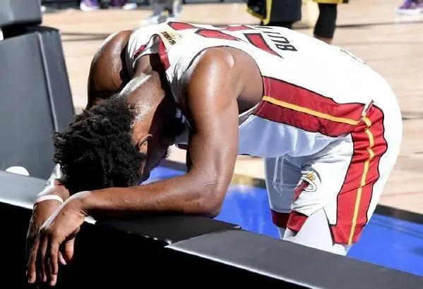 今晚体能课后;摩纳哥篮板制胜备战NBA季后赛;球迷炸锅;心理建设被强调的简单介绍 今晚体能课后;摩纳哥篮板制胜备战NBA季后赛;球迷炸锅;心理建设被强调的简单介绍